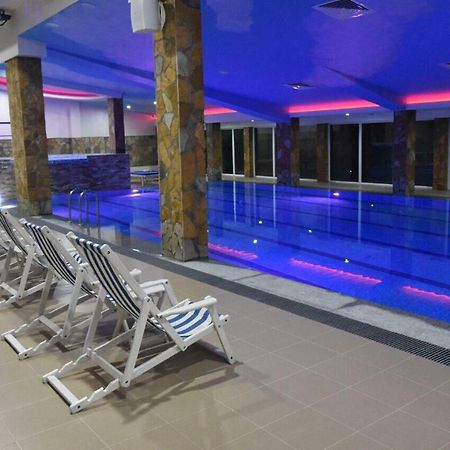 ホテル Odmaraliste Vidik Lazarevac エクステリア 写真